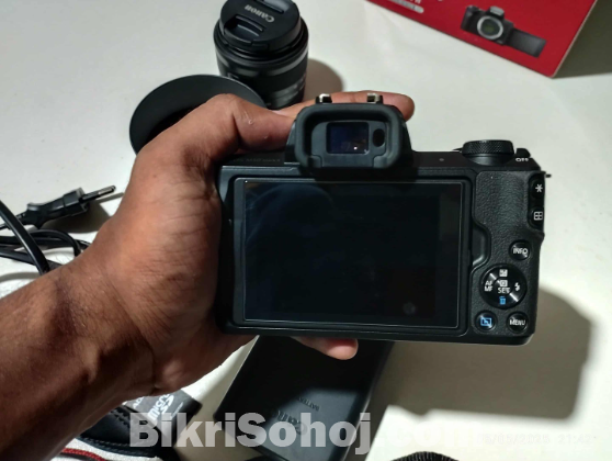 Canon EOS M50 Mark II 24.1MP With 15-45MM IS STM Lens